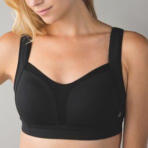 LULULEMON black ta ta tamer bra ii